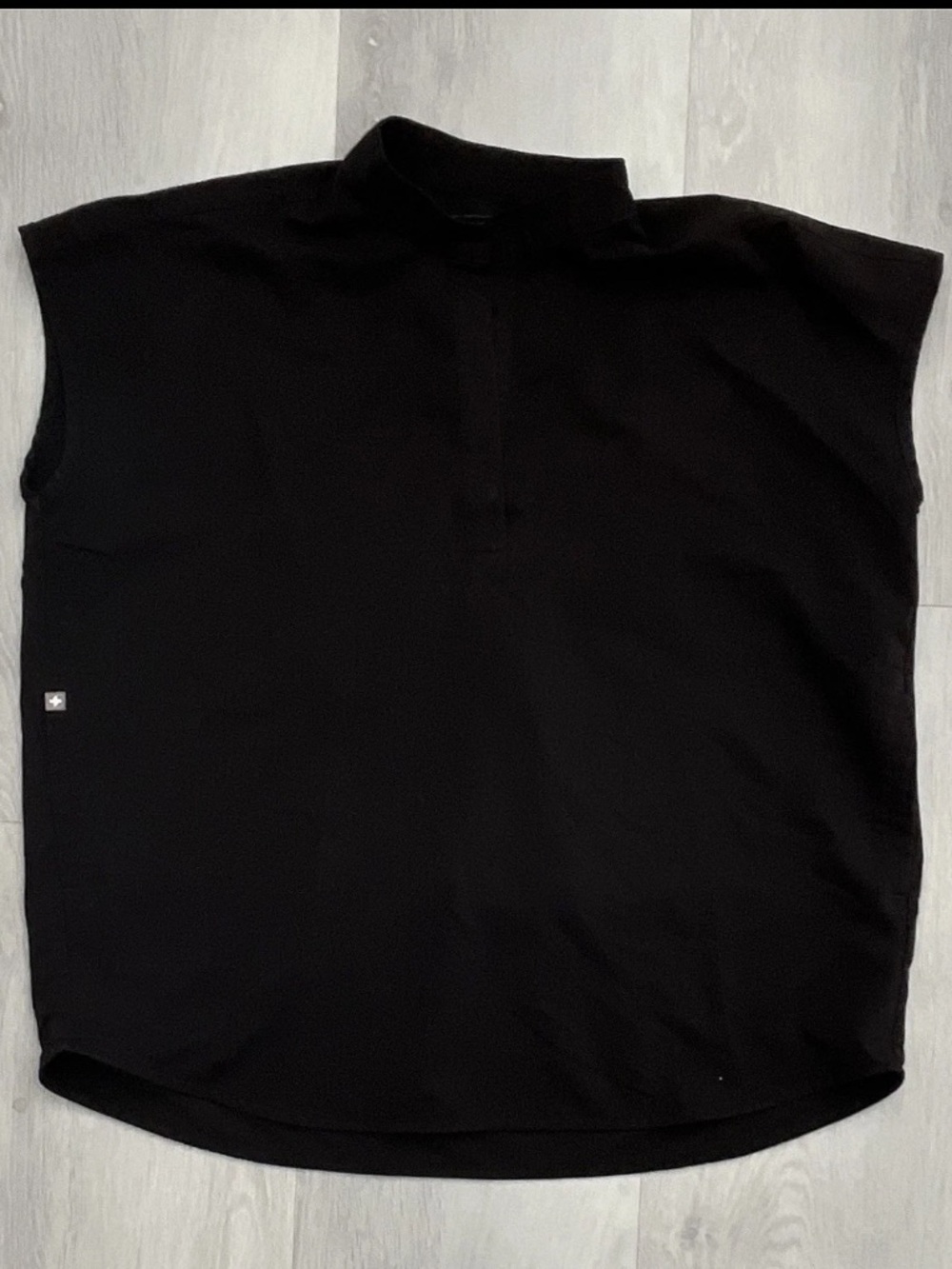 FIGS BLACK RAFAELA BOXY SLOUCHY SCRYBE TOP WOMENS SMALL